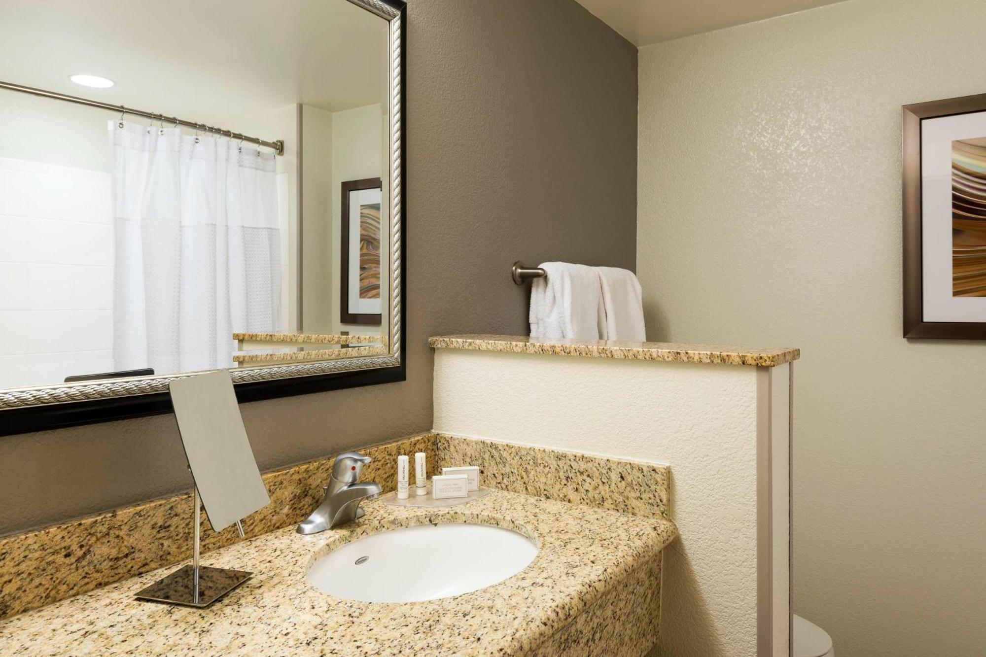 Courtyard Fort Myers At I-75 And Gulf Coast Town Center Estero Eksteriør bilde